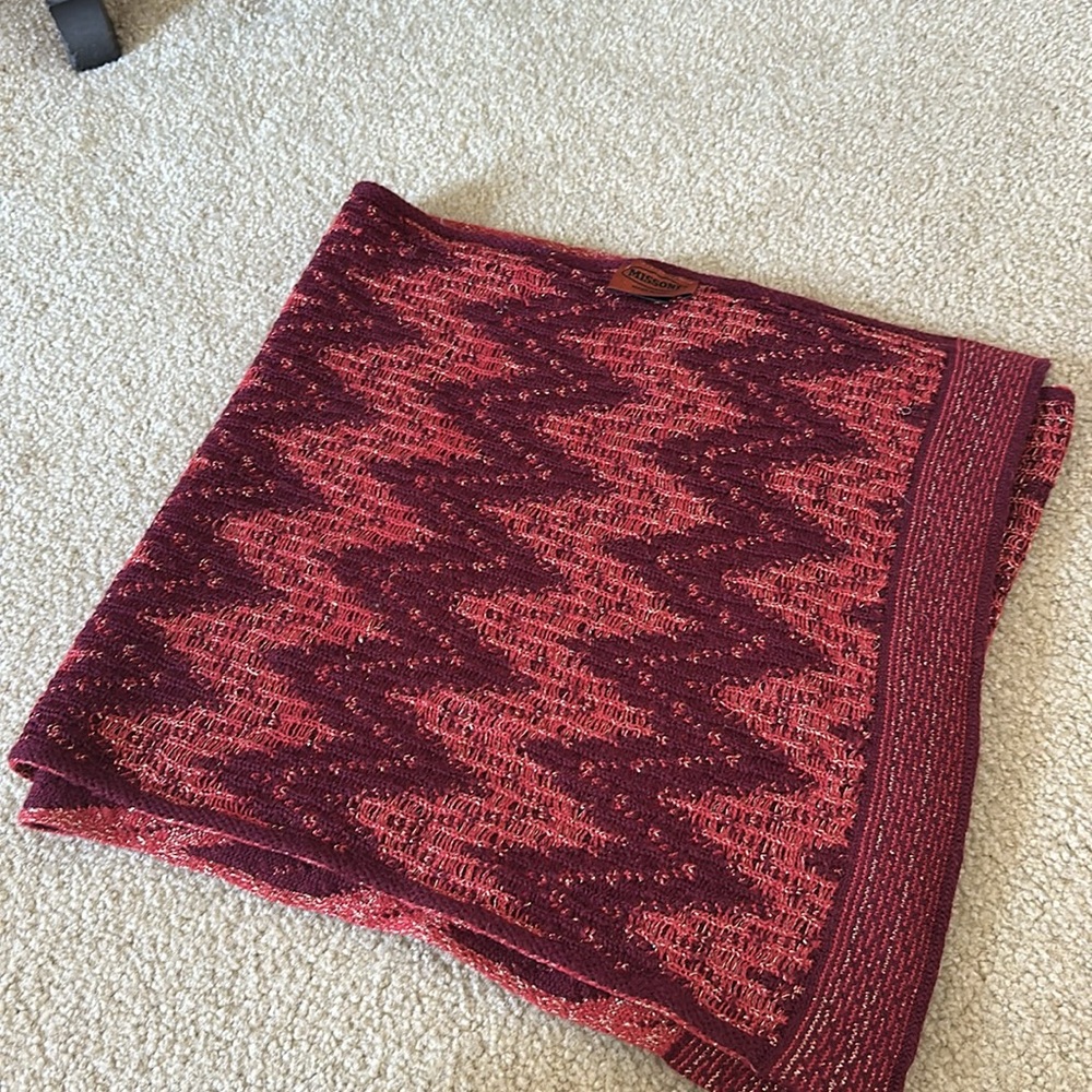 NWOT Missoni Red Knit Scarf